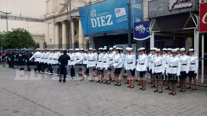 Se realizaron los actos por el Diacutea de la Independencia