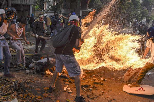 Se cumplieron 100 diacuteas de protestas