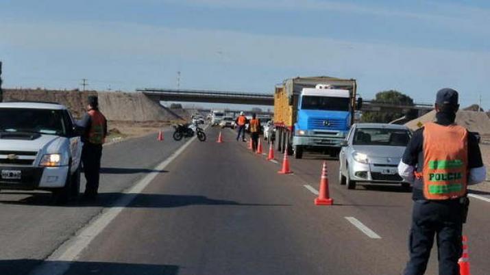 Ebrio zigzagueaba por la ruta 9 y fue detenido