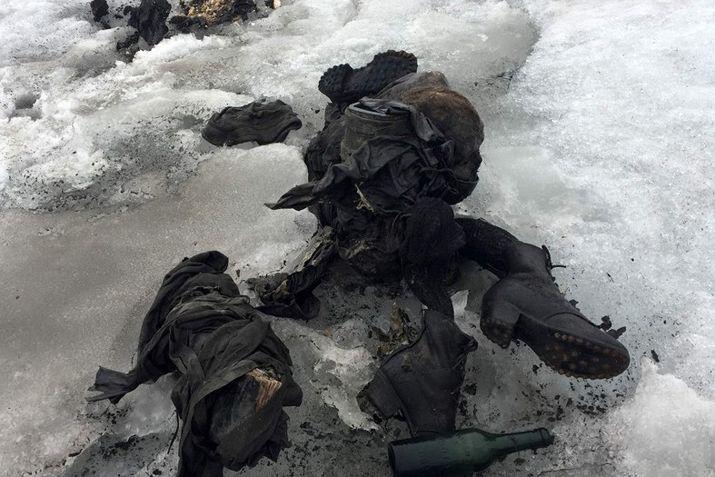 Hallan en un glaciar a pareja desaparecida hace 75 años