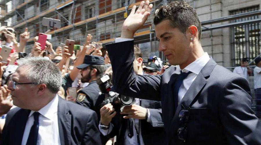 Cristiano declaroacute ante la jueza y no habloacute ante los medios