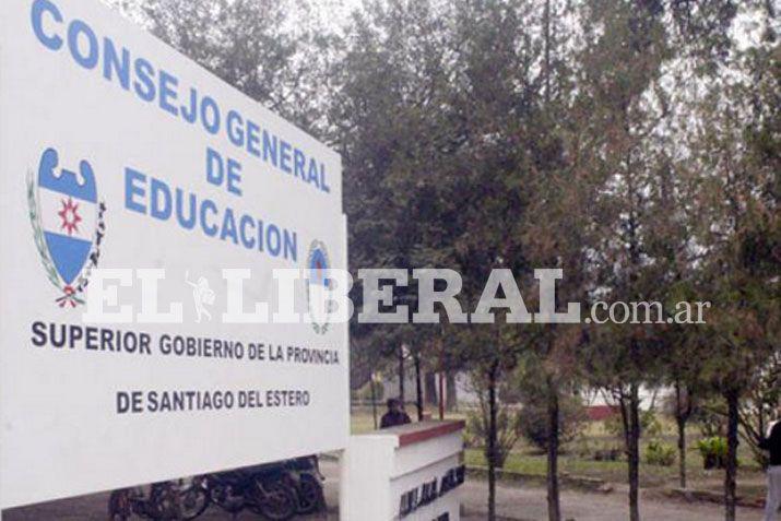 Tesorería del Consejo General de Educación no atender al pblico