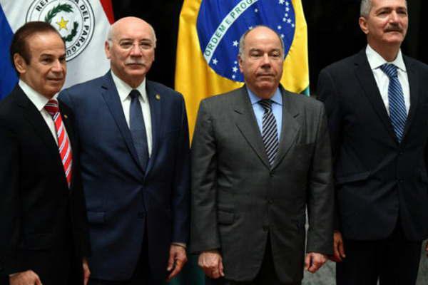 Los cancilleres del Mercosur buscaraacuten expulsar a Venezuela