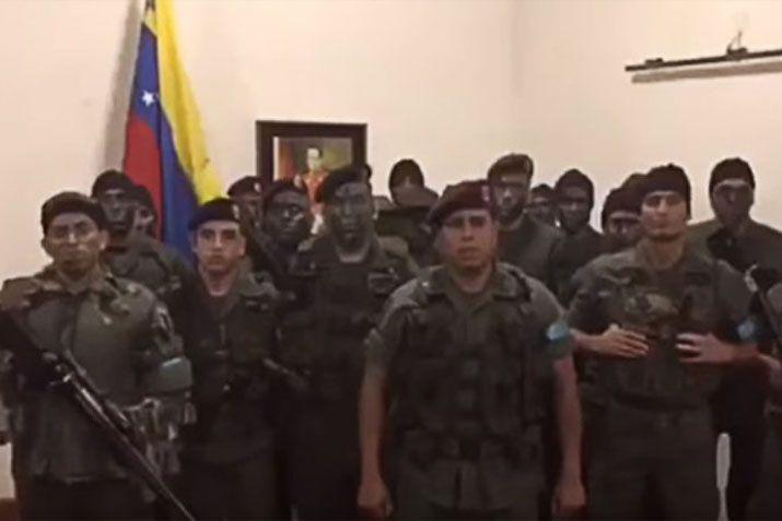 Los militares que formaron parte de la frustrada rebelión