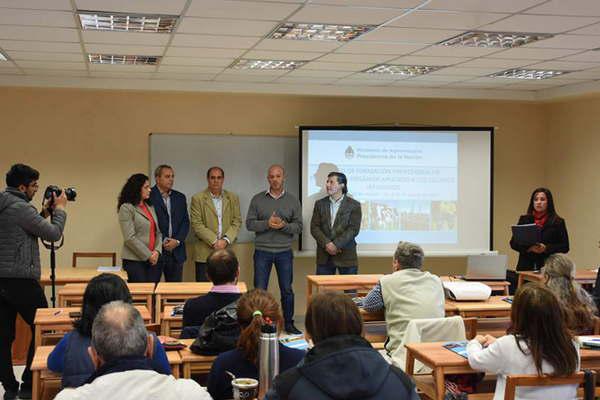 Comenzoacute el curso de formacioacuten en produccioacuten orgaacutenica de semillas