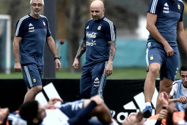 Jorge Sampaoli apuesta muy fuerte al ineacutedito tridente ofensivo