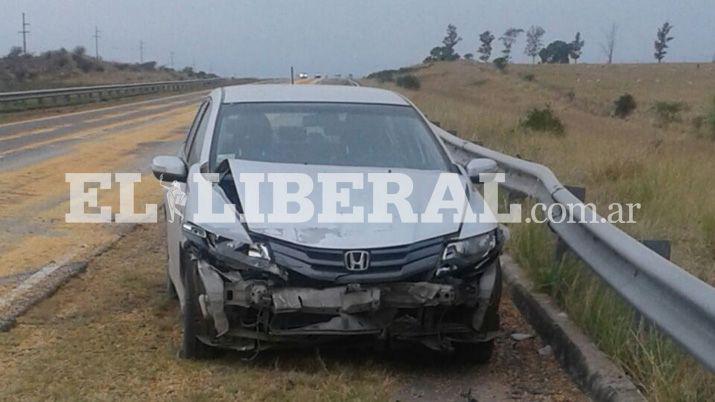 Camión perdió parte de su carga de maíz y provocó un terrible accidente