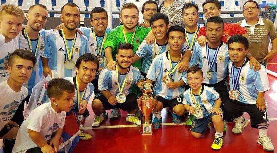 Video  Argentina derrotoacute a Brasil y gritoacute iexclCampeoacuten