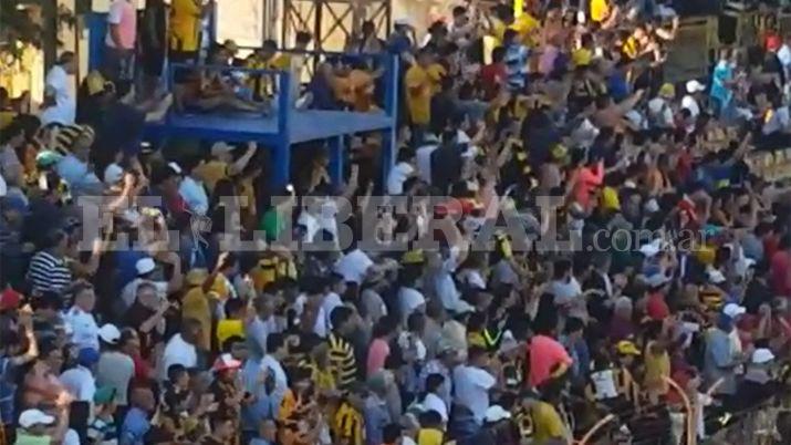 VIDEO  El gol de Mitre se gritoacute en todo el barrio 8 de Abril