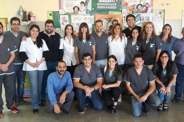 Los odontoacutelogos celebraron su diacutea con una jornada solidaria en el Cepsi 