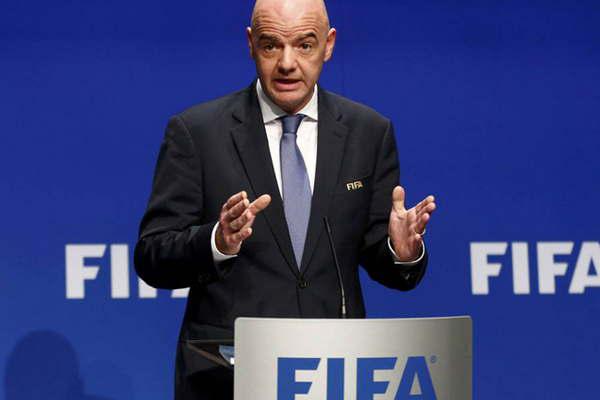 Infantino en la Argentina por primera vez