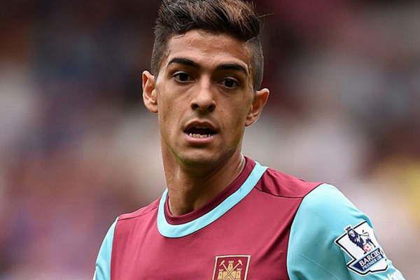 Lanzini ex River le ofrecioacute apoyo a Pintita