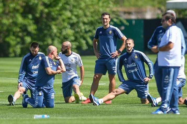 La Selección Argentina hizo este domingo su ltimo entrenamiento en Ezeiza