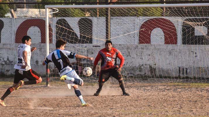 El futbol amateur loretano transita su etapa final