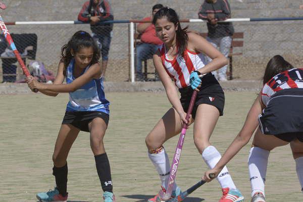 Lawn Tennis Rojo y Blanco adelantan la fecha del hockey local 