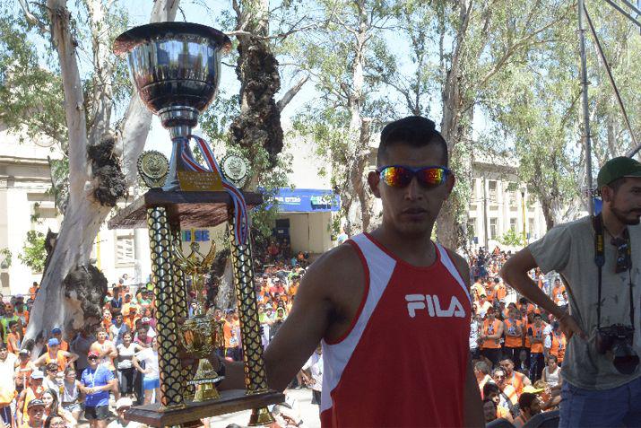 Las postales que dejó el Maratón de EL LIBERAL