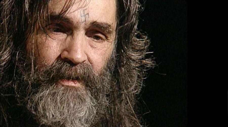 Charles Manson fue internado en grave estado