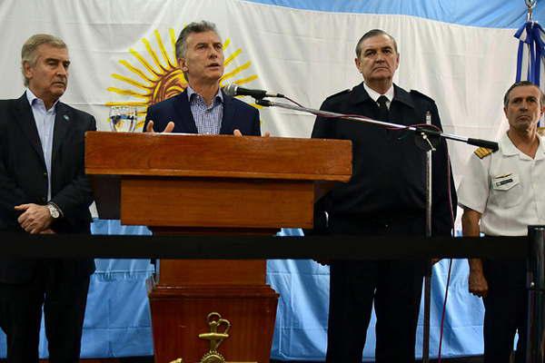 Macri pidioacute no aventurarse a buscar culpables y centrarse en la buacutesqueda