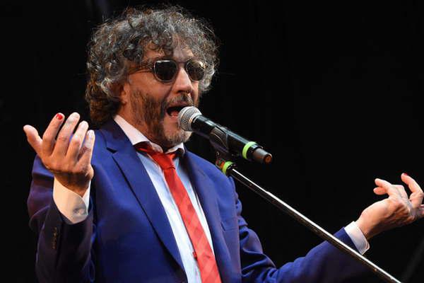 Fito dedicoacute Brillante sobre el mic a los marineros del submarino ARA San Juan 