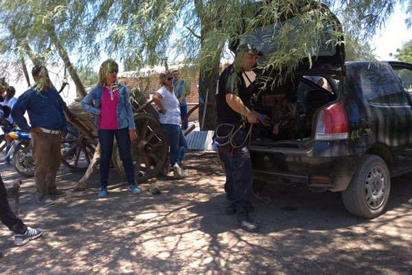 Los canes marcaron un auto negro y el vehiacuteculo fue secuestrado para ser sometido a pericias