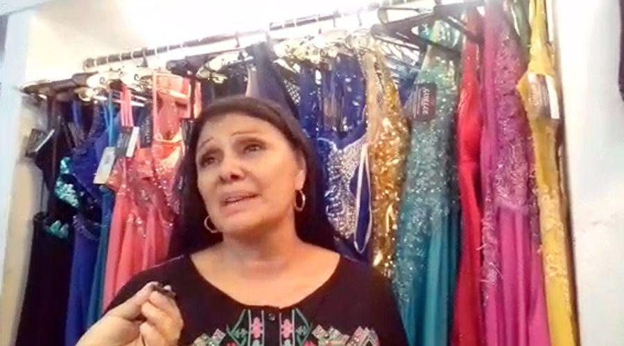 Video  iquestCoacutemo estaacute la demanda de vestidos y trajes de egreso