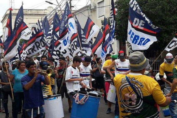 Anses- en asamblea trabajadores resolvieron no atender al puacuteblico