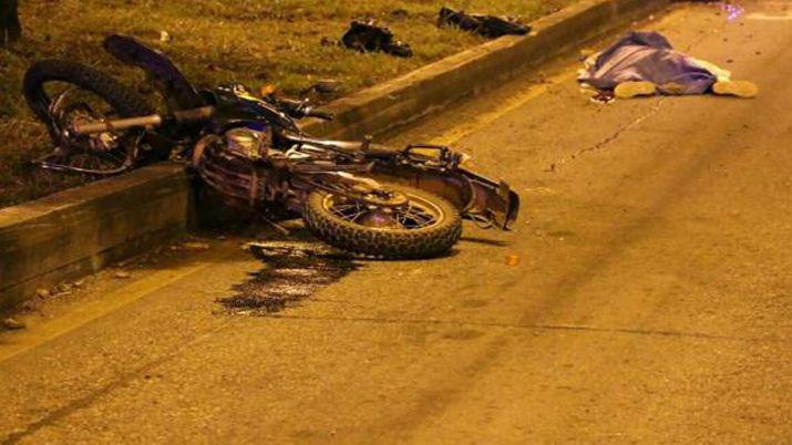 Fernaacutendez- perdioacute la vida tras chocar con un camioacuten estacionado