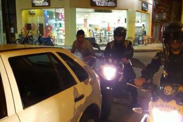 En apenas un diacutea secuestraron 20 vehiacuteculos merced a las motocicletas interceptoras que patrullan las calles 