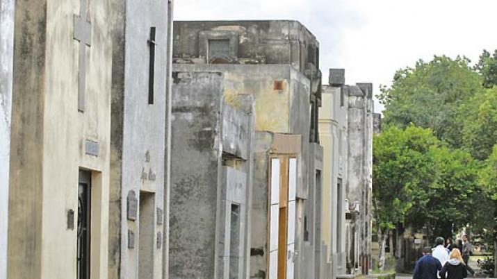 Cementerio La Piedad- piden a vecinos regularizar su situacioacuten