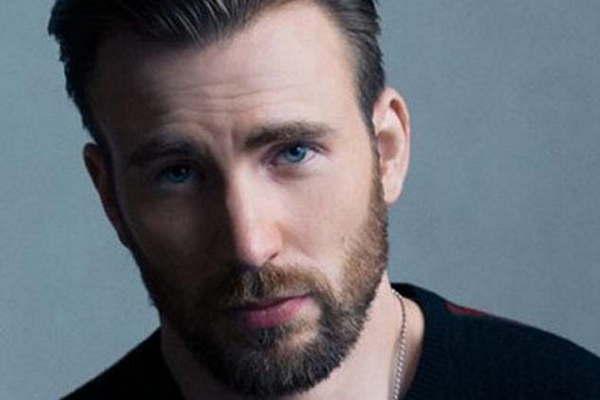 Chris Evans pone su voz a la serie  Chain of Command 