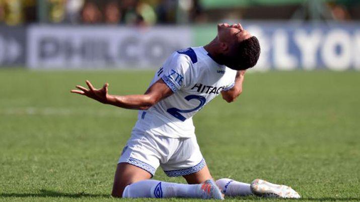 VIDEO  Veacutelez ganoacute en el debut de Heinze como DT