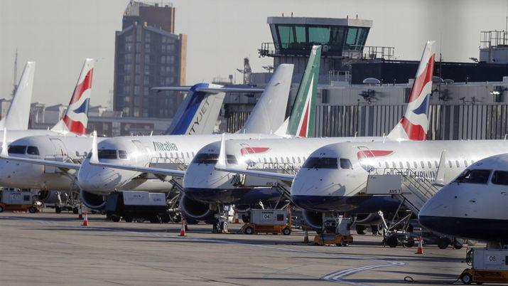 Cerraron el aeropuerto de Londres por una bomba de la Segunda Guerra Mundial