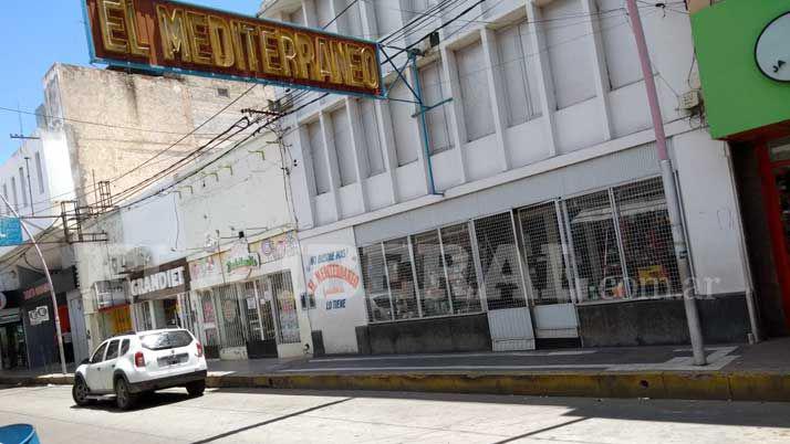 Roban casi un milloacuten de pesos en una ferreteriacutea ceacutentrica