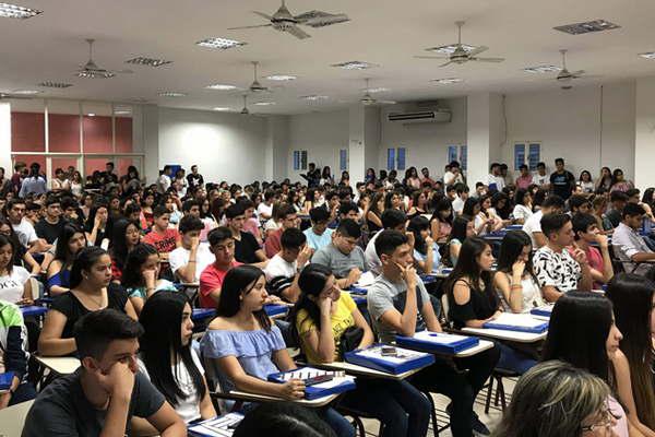 Comenzoacute el curso de ingreso 2018 en la Universidad Catoacutelica