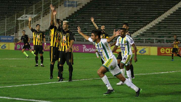 Mitre jugoacute mejor pero cayoacute ante Aldosivi en La Feliz