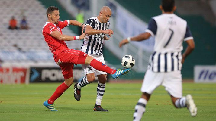 Talleres vencioacute a Argentinos y sigue como escolta de Boca