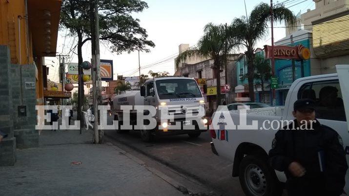 Bomberos y la Policía se hicieron presentes desde muy temprano