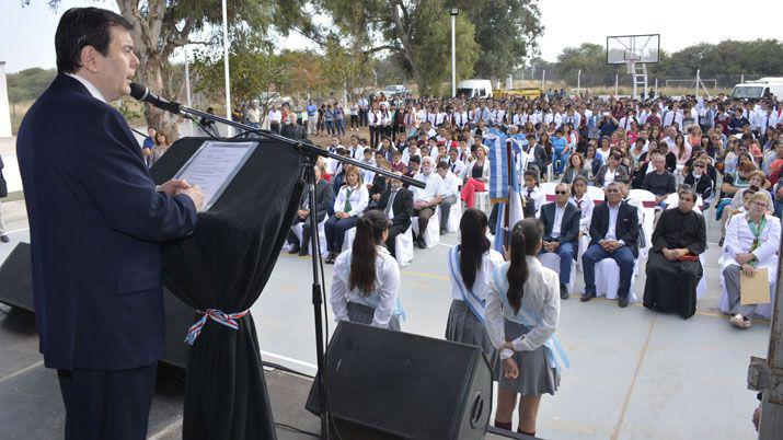 El gobernador habilitoacute obras en Los Juriacutees