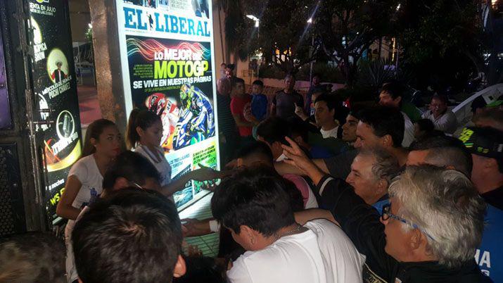 Turistas inundaron el stand de EL LIBERAL