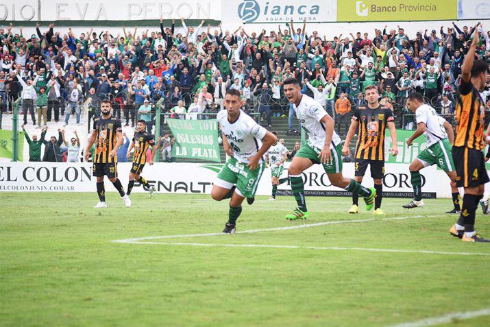 Sarmiento hizo sentir su localía ante el Aurinegro santiagueño