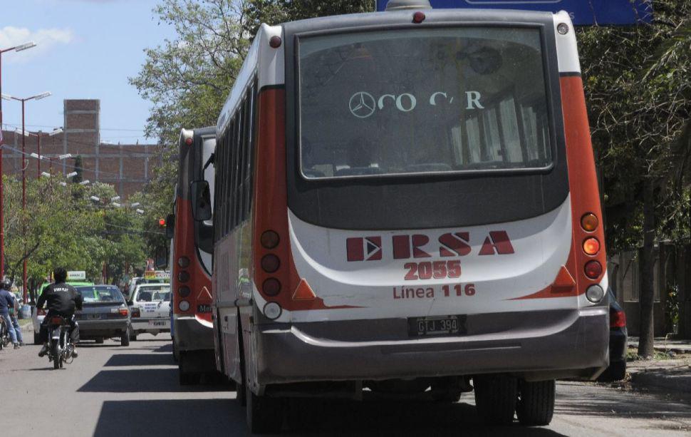 La UTA llegoacute a un acuerdo con empresarios y mantildeana habraacute transporte