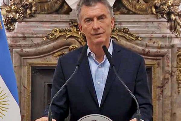 Mauricio Macri decidioacute pedir apoyo financiero al FMI de manera preventiva para evitar una crisis