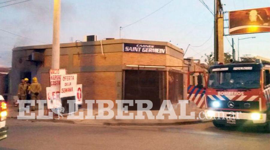 Incendio en una carniceriacutea asustoacute a vecinos del Saint Germain