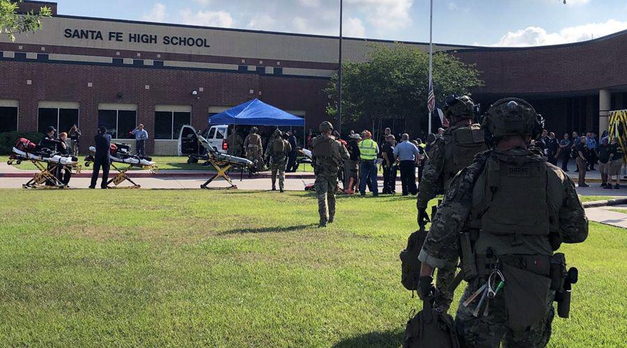 Al menos 8 muertos en una escuela secundaria en Texas