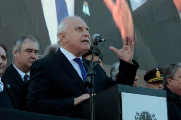 Lifschitz- La grieta se manifiesta en todos los escenarios del paiacutes