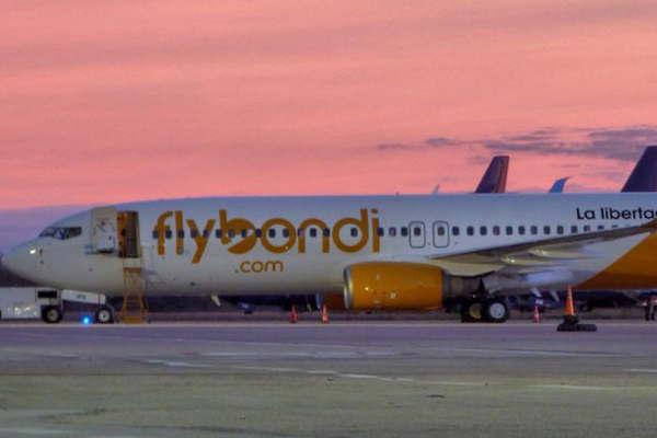 La aeroliacutenea de bajo costo Flybondi llegaraacute a Santiago  el proacuteximo lunes 2 de julio