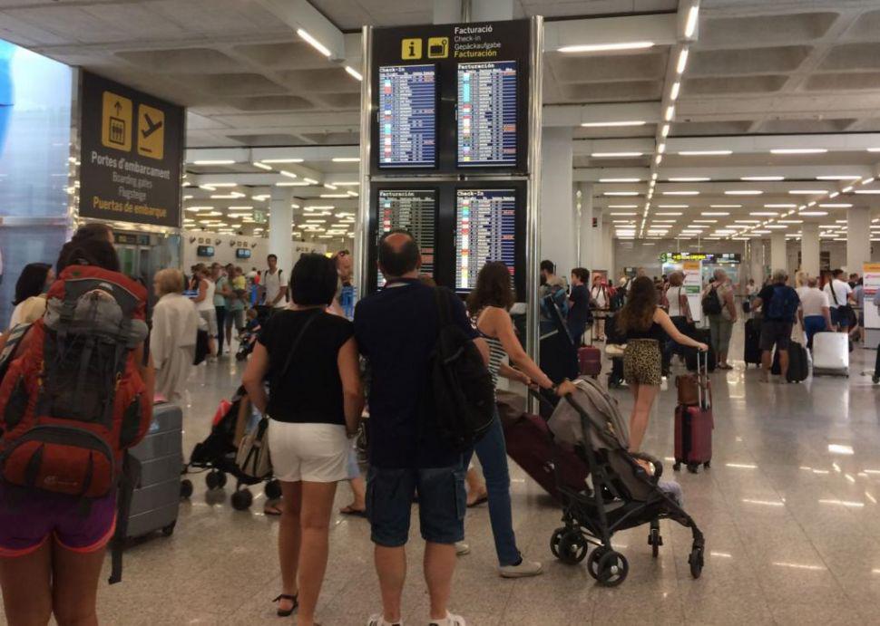 Niebla- Cancelaron los vuelos en Ezeiza Aeroparque y El Palomar