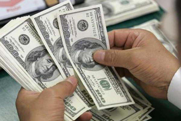 El dólar anota su tercera caída consecutiva a  2859