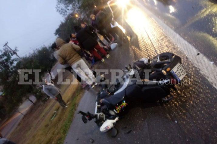 Una motociclista embistioacute a dos mujeres que caminaban por Ruta 9