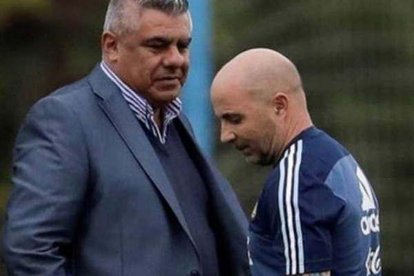 Jorge Sampaoli y la AFA difieren en sus posturas